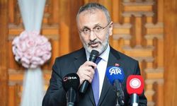 Eyüpsultan Belediye Başkanı Mithat Bülent Özmen görevden uzaklaştırıldı
