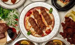 GastroAntep Festivali'nde 12 Ünlü Şef Gaziantep'in Eşsiz Lezzetlerini Tanıttı