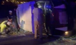 Gaziantep'te tarım işçilerini taşıyan minibüsle otomobil çarpıştı: 1 ölü, 7 yaralı