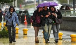 İstanbul'da Gök Gürültülü Sağanak Yağış Bekleniyor
