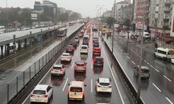 İstanbul'da Trafik Yoğunluğu Yaşanıyor