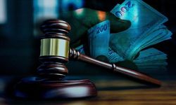 İzin bahanesiyle sevgilisiyle buluşan işçi tazminatsız işten çıkarıldı