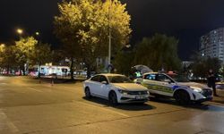 Kayseri'de yolun karşısına geçmeye çalışan üniversite öğrencisi otomobil çarpması sonucu ağır yaralandı