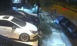 Kontrolden çıkan araç park halindeki otomobile çarptı