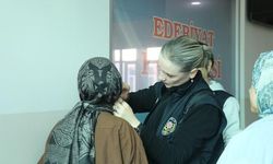 KPSS heyecanı adayların küpe takmayı unutmasına neden oldu