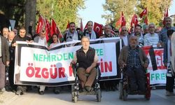 Malatya'da 'Büyük Filistin Yürüyüşü'nde İsrail'e Tepki Gösterildi