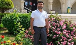 Mardin Derik'te devrilen tırın sürücüsü yaşamını yitirdi