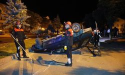 Nevşehir Ürgüp'te yarış iddiasıyla kavşakta kaza: 6 kişi yaralandı