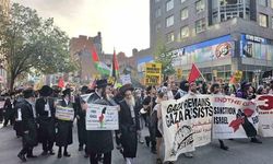 New York'ta binlerce kişi İsrail'in Gazze saldırılarına karşı yürüdü