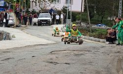 Rize Çamlıhemşin'de 16. Tahta Araba Yarışları Heyecanı Yaşandı