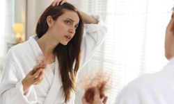 Saç dökülmesinde D vitamini ve demirin rolü nedir?