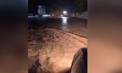Şanlıurfa'da Sağanak Yağış Su Baskınlarına Yol Açtı
