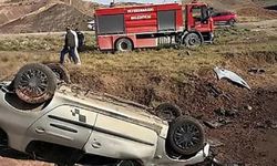 Siirt'te otomobil takla attı, aynı aileden 5 kişi yaralandı