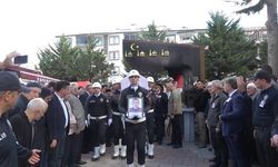 Tekne kazasında yaşamını yitiren polis memuru Numan Şen son yolculuğuna uğurlandı