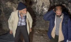 Uludağ'da mağarada yaşayan 52 yaşındaki Tamer M.'nin babasıyla kavuşması