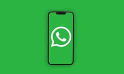 WhatsApp iPhone'da sohbet ekranı tasarımını yeniledi