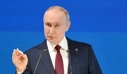 Putin: Rusya Tüm Zorluklara Rağmen İlerliyor ve Gelişiyor