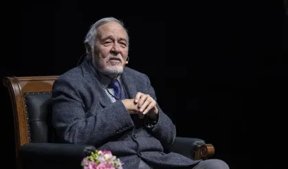 Prof. Dr. İlber Ortaylı Hayatını Kaybetti: Türk Tarihçiliğinin Acı Kaybı