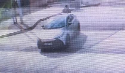 Bursa İnegöl'de Cip ile Motosiklet Çarpıştı: 2 Genç Yaralandı
