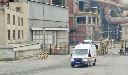Kocaeli'de Fabrikada Yüksekten Düşen 4 İşçi Yaralandı