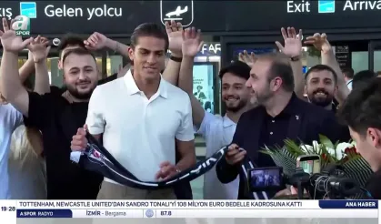 Beşiktaş'ın Yeni Kalecisi Doğan Alemdar'a Coşkulu Karşılama