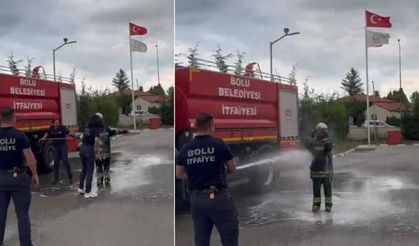 Bolu'da İtfaiye Stajının Sonu Sulu Şakayla Renklendi