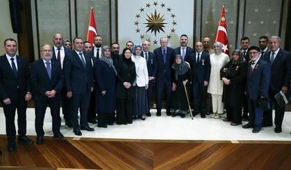 Cumhurbaşkanı Erdoğan, Cumhurbaşkanlığı Külliyesi'nde Şehit Ailelerini Kabul Etti
