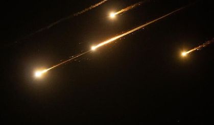 İran ABD Hedeflerine Kamikaze İHA Saldırısı Düzenledi, Ürdün Balistik Füzeleri Engelledi