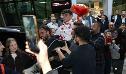 Milli Kick Boksçu Yiğit Şişman İsrailli Rakibini Finalde Yendi