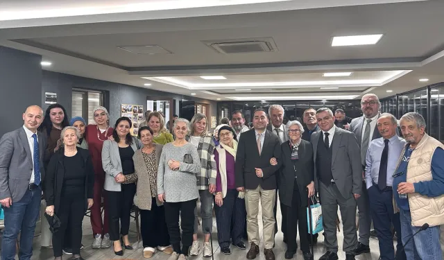 Huzurevi sakinleri sağlıklı yaş almanın yollarını öğrendi