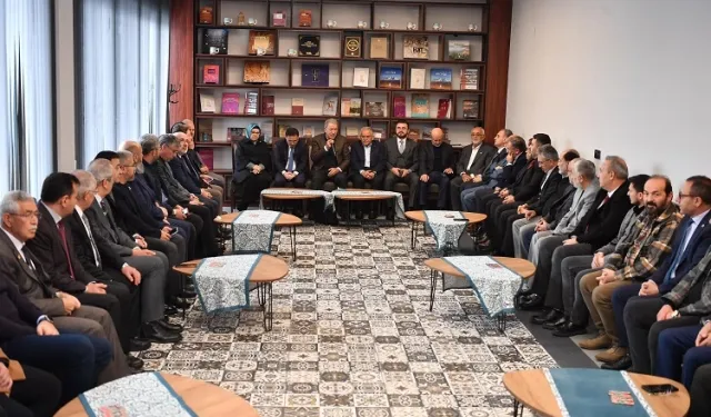 Kayseri protokolü kanaat önderleriyle buluştu