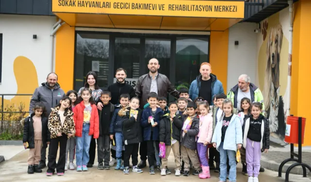 Kocaeli'de minikler, sevimli dostlarla buluştu