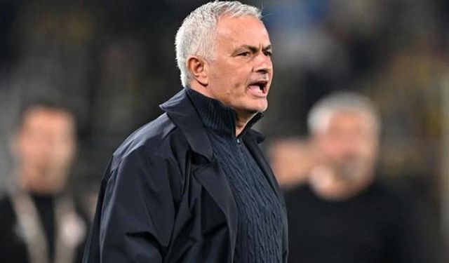 Premier Lig devinin hedefi Jose Mourinho! Gitmeye sıcak bakıyor