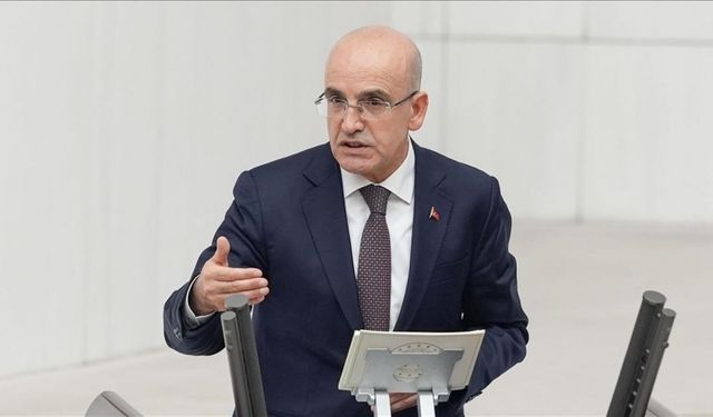 Şimşek'ten tarife savaşı açıklaması: 'Türkiye dayanıklı konumda'