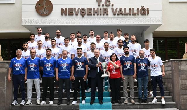 1556 nüfuslu köyün takımı amatörde şampiyon oldu: 3. Lig'e yükseldiler