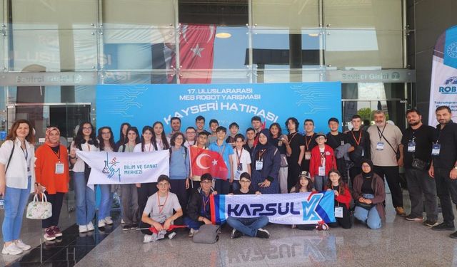 Kapsül Teknoloji Platformu’ndan MEB Robot Yarışması’nda 6 Derece birden