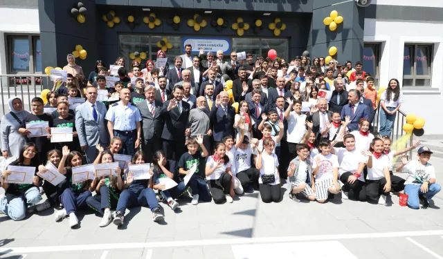 Kayseri Melikgazi'de karne heyecanı