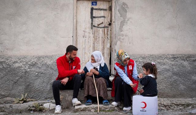 Türk Kızılayı'nın 157. kuruluş yılı! İyiliğin adı 157 yıldır aynı...