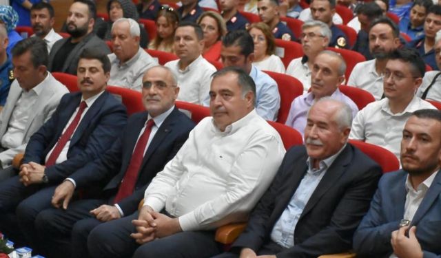 Nallıhan’da 15 Temmuz Demokrasi ve Milli Birlik Günü Konferansı gerçekleştirildi