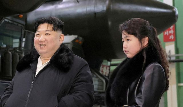 Kim Jong Un, kızını ilk kez dünya sahnesine çıkarttı!