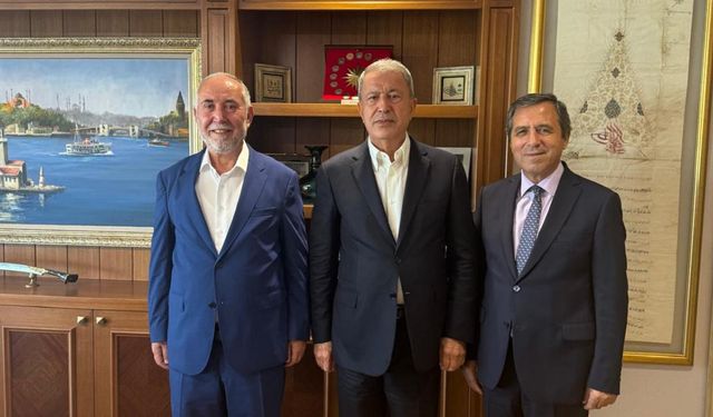 Milli Savunma Komisyonu Başkanı Hulusi Akar'dan Kanal7 Medya Grubu'na ziyaret