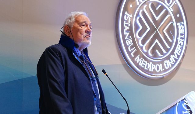 Prof. Dr. İlber Ortaylı'dan Medipol'de tarih dersi: Fatih Rönesans'ın en parlak hüküm