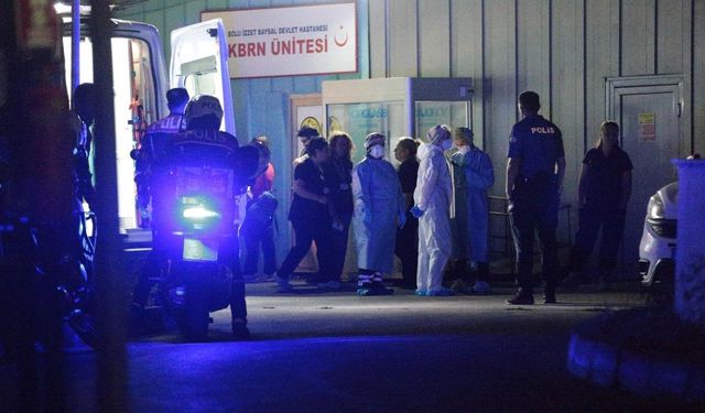 Şüpheli maddedeki kokudan etkilenen 9 polis tedavi altına alındı