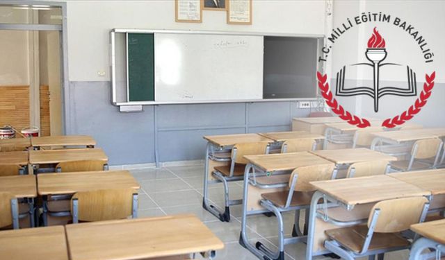 27 Ekim Pazartesi 2025 okullar tatil mi, yarım gün mü? 27, 28, 29 Ekim okullar açık mı?