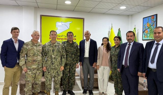 ABD'den dikkat çeken Suriye adımı! Terör örgütü liderine flaş ziyaret!