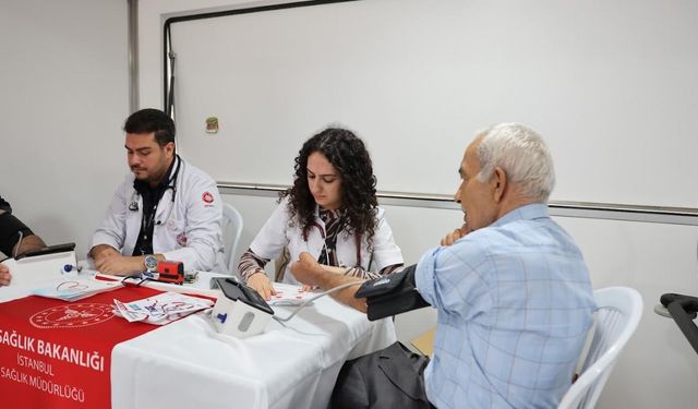 Bağcılar Meydanı’nda ücretsiz sağlık hizmeti
