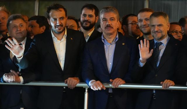 Bayrampaşa'da AK Parti'li Akın göreve başladı
