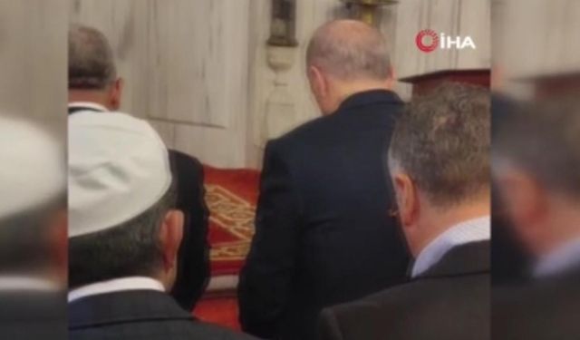 Cumhurbaşkanı Erdoğan cuma namazını Güneysu Merkez Camii'nde kıldı