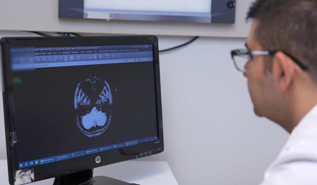 İnme, her yaşta görülebilir: İlk 24 saat hayati önem taşıyor