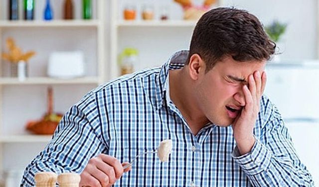 Ömrünüzden götürüyor! Dakikalarınızı sinsice çalan 5 yiyecek açıklandı